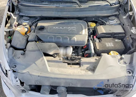 2017 Jeep Cherokee Limited z USA, uszkodzony, nr VIN 1C4PJLDB2HW516670